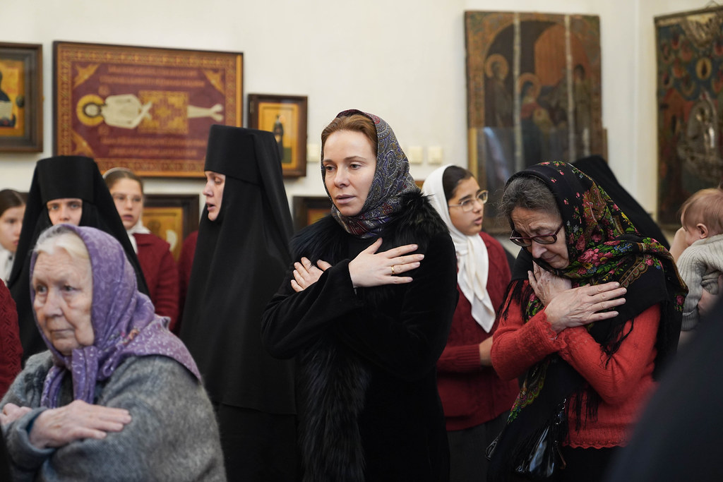 Известная актриса Екатерина Гусева посетила монастырь в Твери