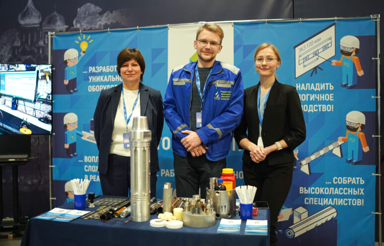 Игорь Руденя пообщался со школьниками на фестивале профессий «Билет в будущее»