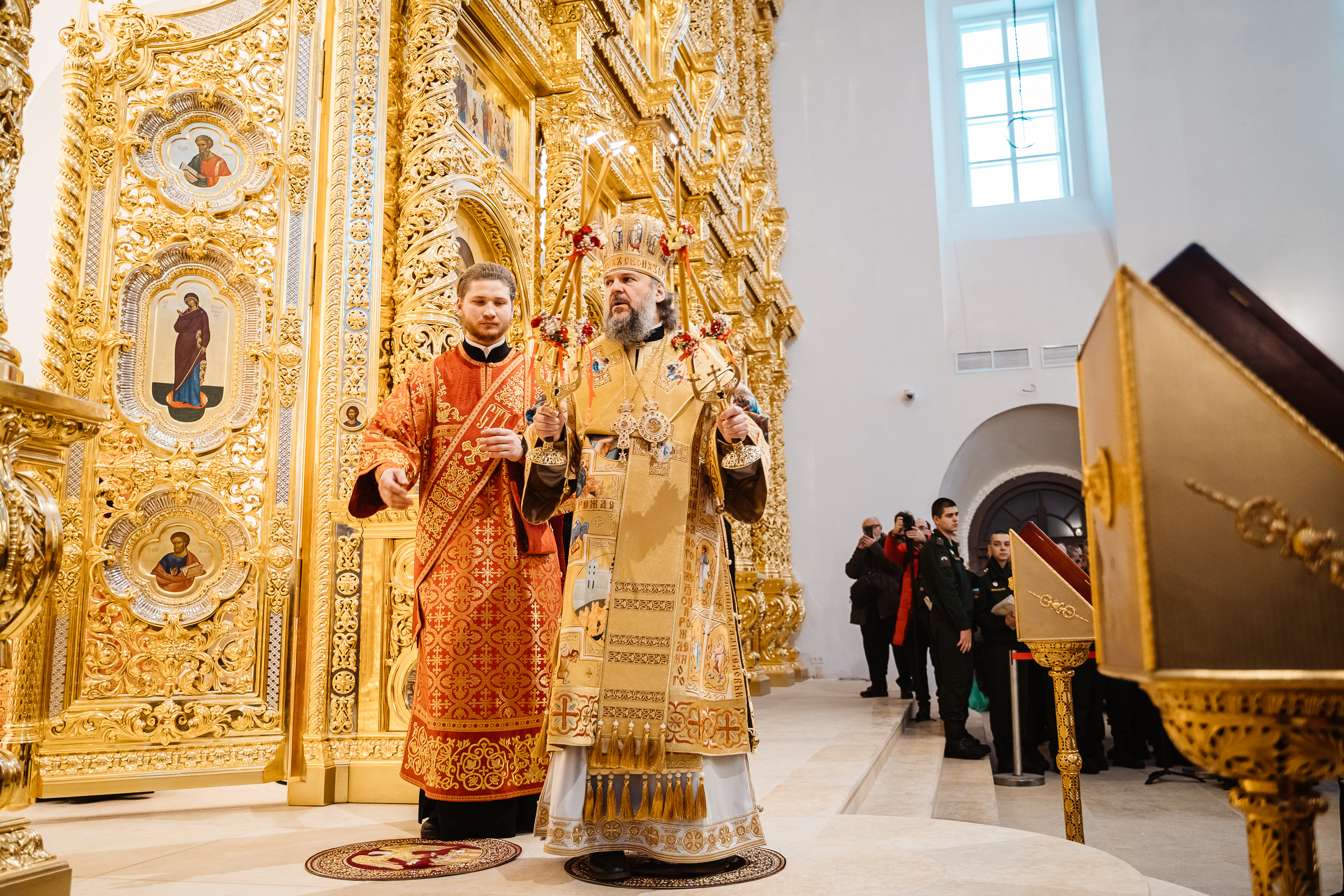 На Соборной площади открыли памятник Михаилу Тверскому и святителю Симеону