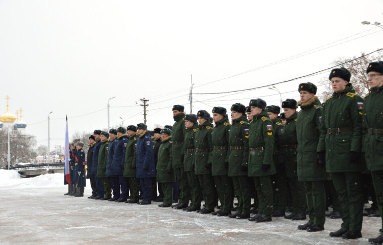 У Обелиска Победы в Твери прошел митинг в честь 82-й годовщины освобождения города Калинина от немецко-фашистских захватчиков