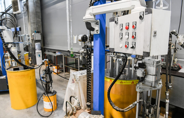 В Тверской области запустили производство светопрозрачных фасадных ограждающих конструкций В Тверской области запустили производство светопрозрачных фасадных ограждающих конструкций