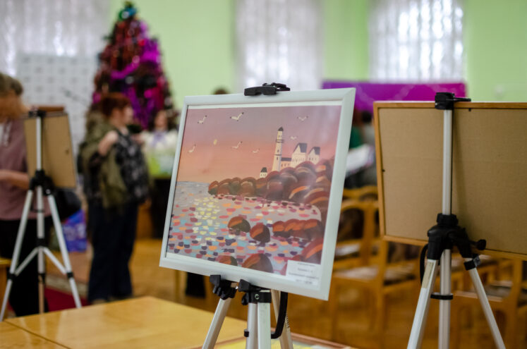 В Твери прошла выставка картин педагогов