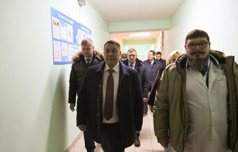 Игорь Руденя посетил ЦРБ и новые детские поликлиники в Кимрах