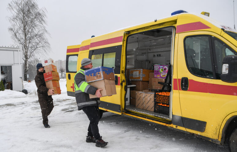 Тверская область направила в зону спецоперации предновогодний гуманитарный груз Тверская область направила в зону спецоперации предновогодний гуманитарный груз