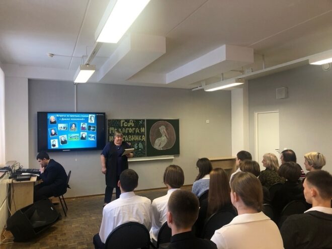 В Андреапольской школе ученики и учителя испытали непередаваемые чувства