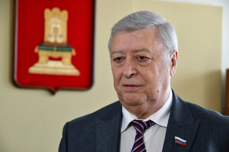 Юрий Цеберганов: Участие Владимира Путина в выборах – это правильное решение, которое соответствует желанию россиян Юрий Цеберганов: Участие Владимира Путина в выборах – это правильное решение, которое соответствует желанию россиян