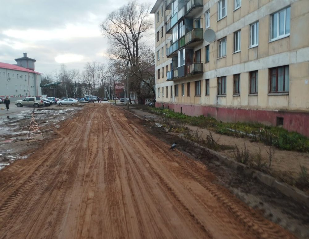 В Бологое в текущем году отремонтировали больше семи километров дорог В Бологое в текущем году отремонтировали больше семи километров дорог