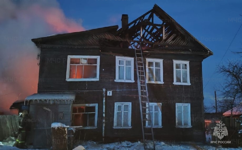 В Весьегонске в многоквартирном жилом доме случился пожар: пострадавших нет