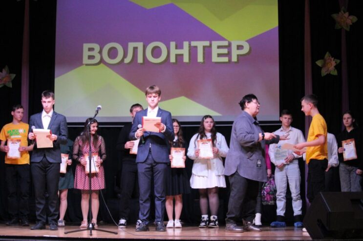 В Бологовском районе прошло торжественное мероприятие, посвященное Дню волонтера В Бологовском районе прошло торжественное мероприятие, посвященное Дню волонтера
