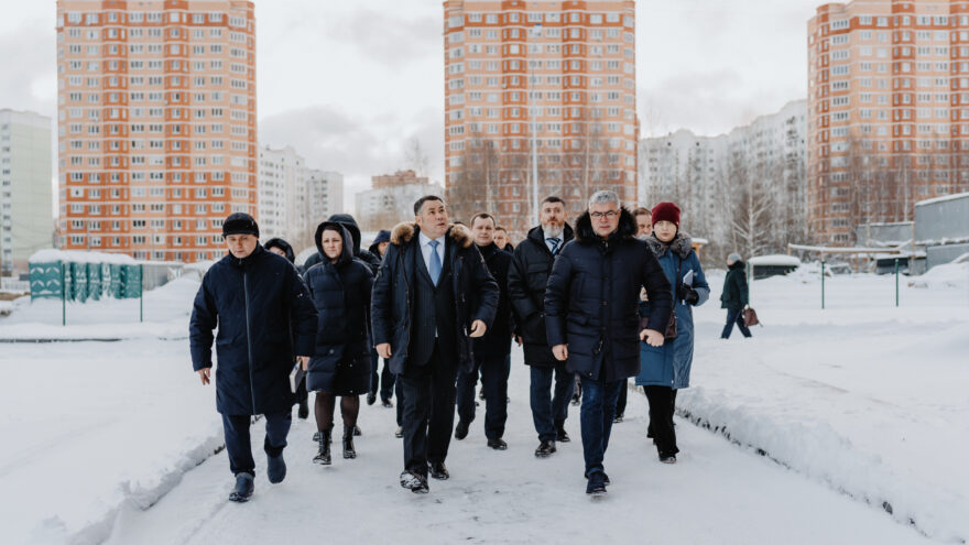 Большой фоторепортаж инспекционной поездки губернатора по строящимся школам и поликлинике в Твери Большой фоторепортаж инспекционной поездки губернатора по строящимся школам и поликлинике в Твери