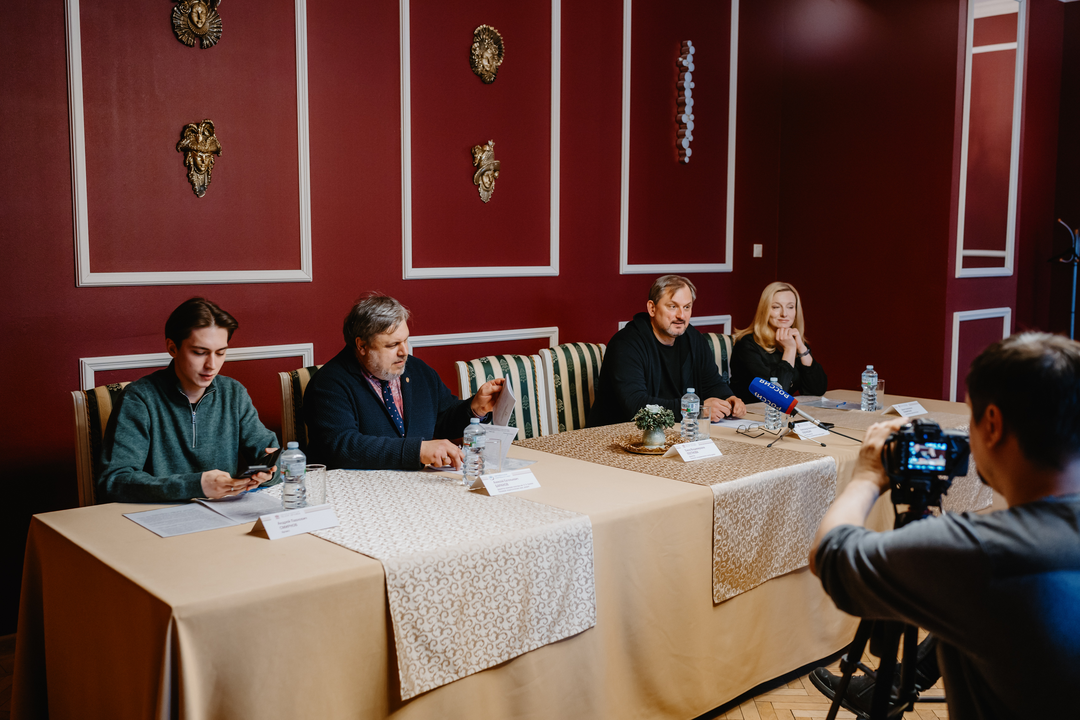 Учиться на сцене: Тверской театр драмы набирает актерский курс