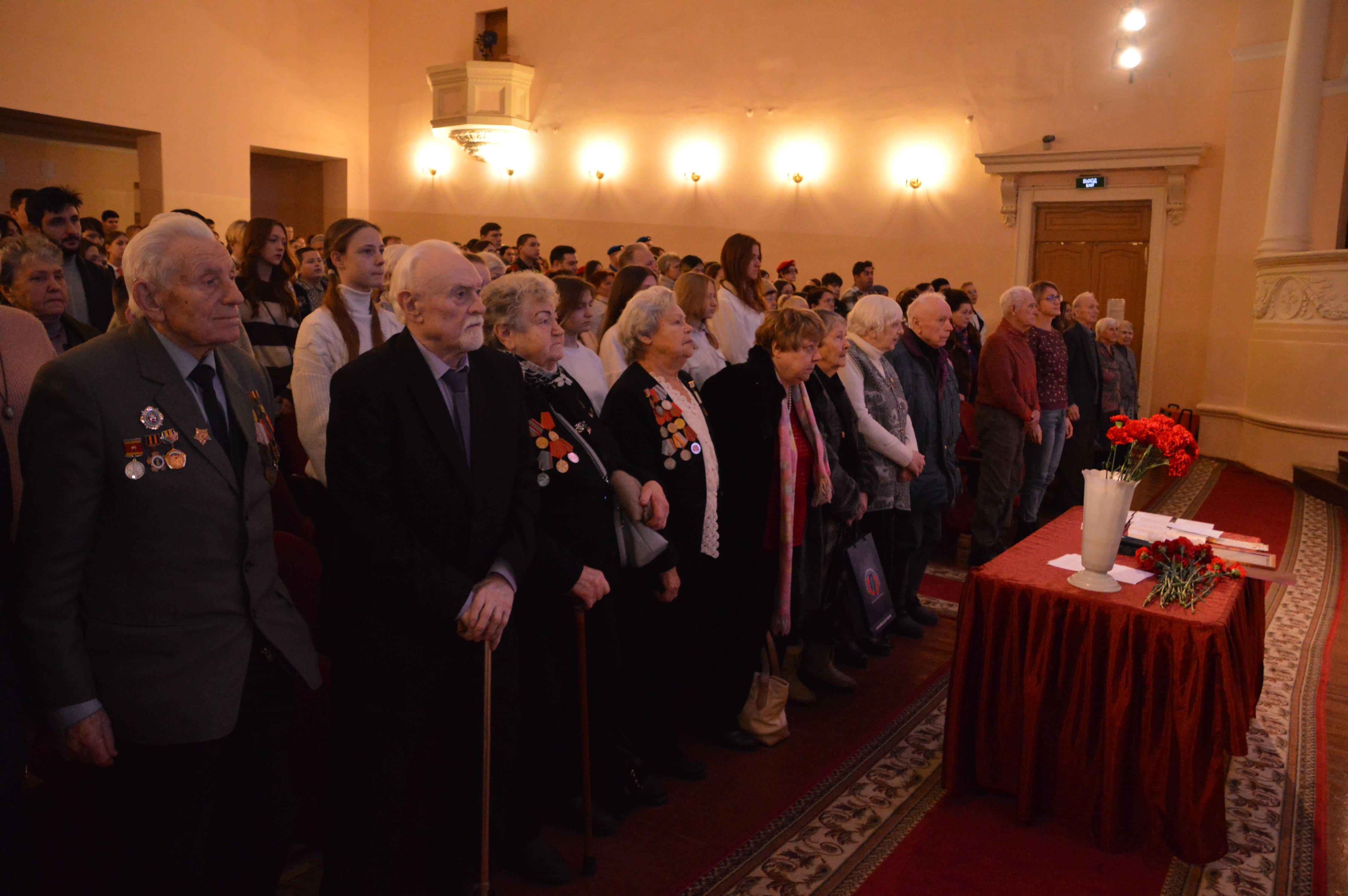 60 жителей Твери получат почетные знаки "В честь 80-летия полного освобождения Ленинграда от фашистской блокады"