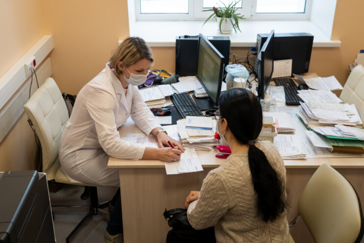 Сколько человек заболело коронавирусом за неделю в Тверской области