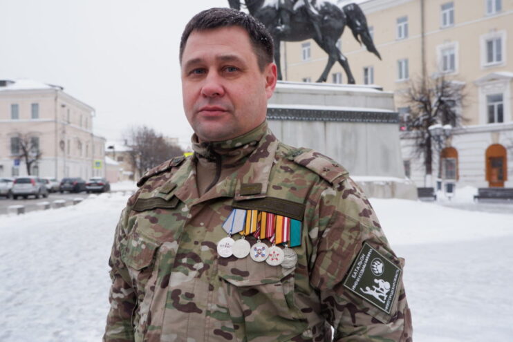 Уроженец Конаково рассказал о подвигах добровольцев на СВО и поддержке региона