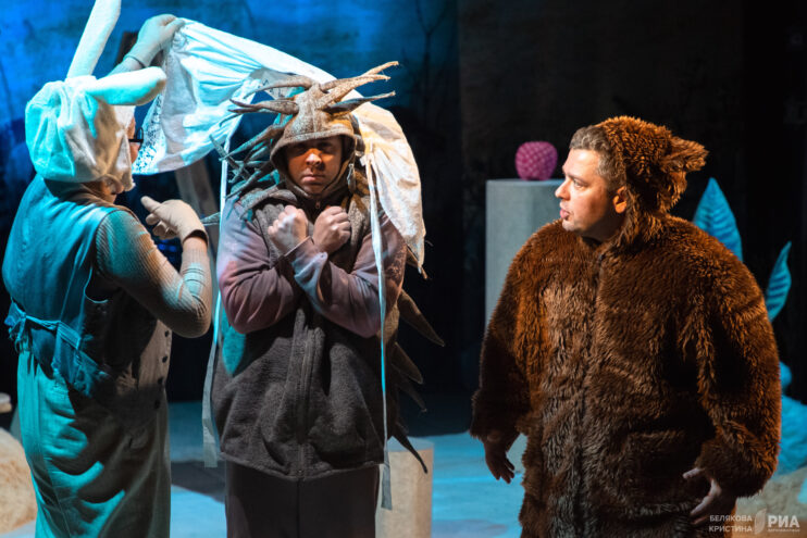 За зимними звездами: Тверской театр драмы подготовил для малышей сказку о том самом Ежике