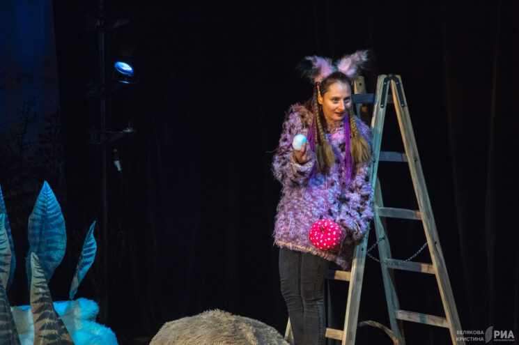 За зимними звездами: Тверской театр драмы подготовил для малышей сказку о том самом Ежике