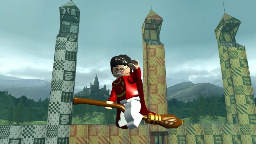 Поиграли за вас: Квадратный Гарри Поттер в компьютерной игре LEGO
