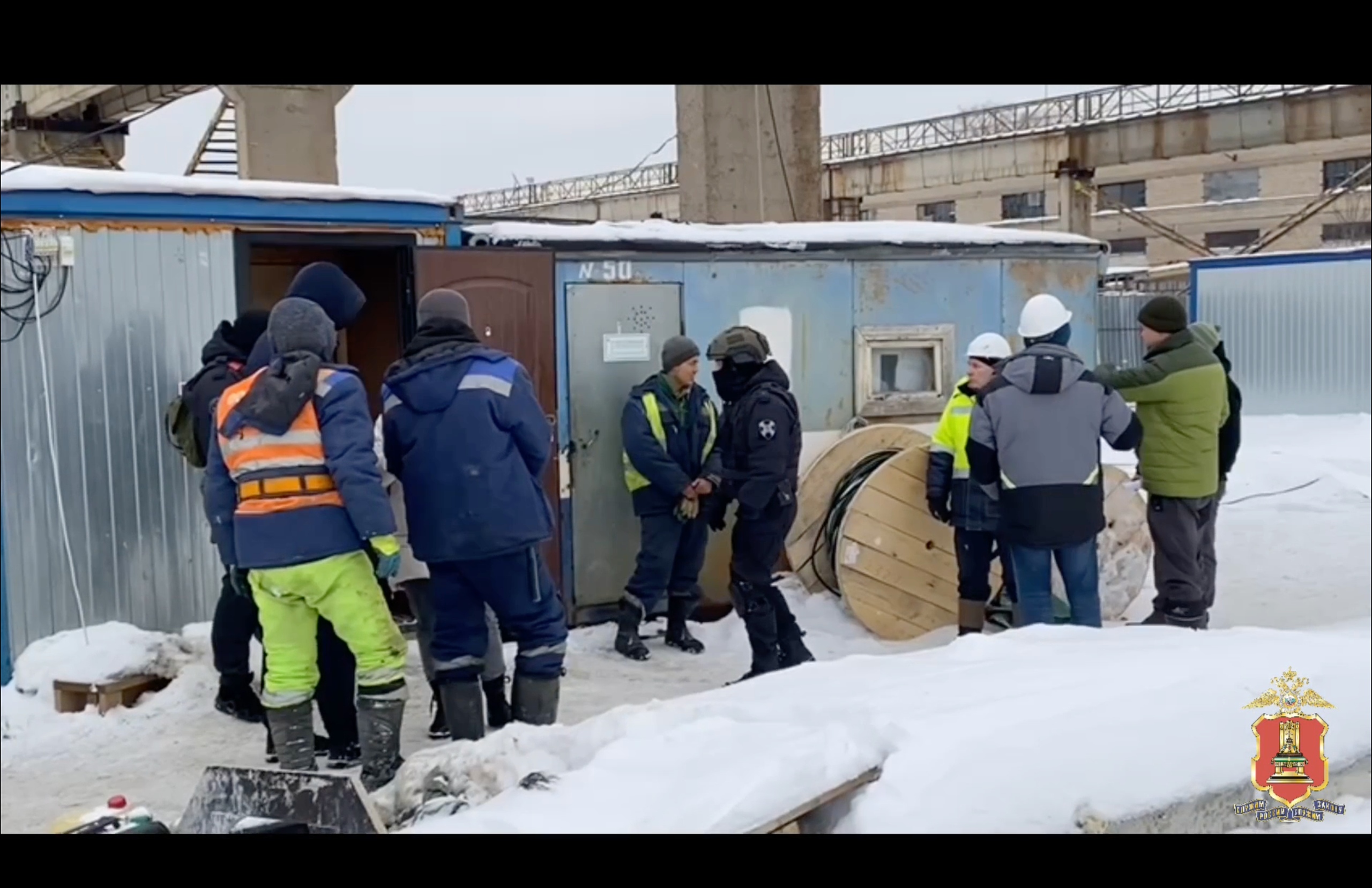 В Твери полицейские ищут на стройках нелегалов В Твери полицейские ищут на стройках нелегалов