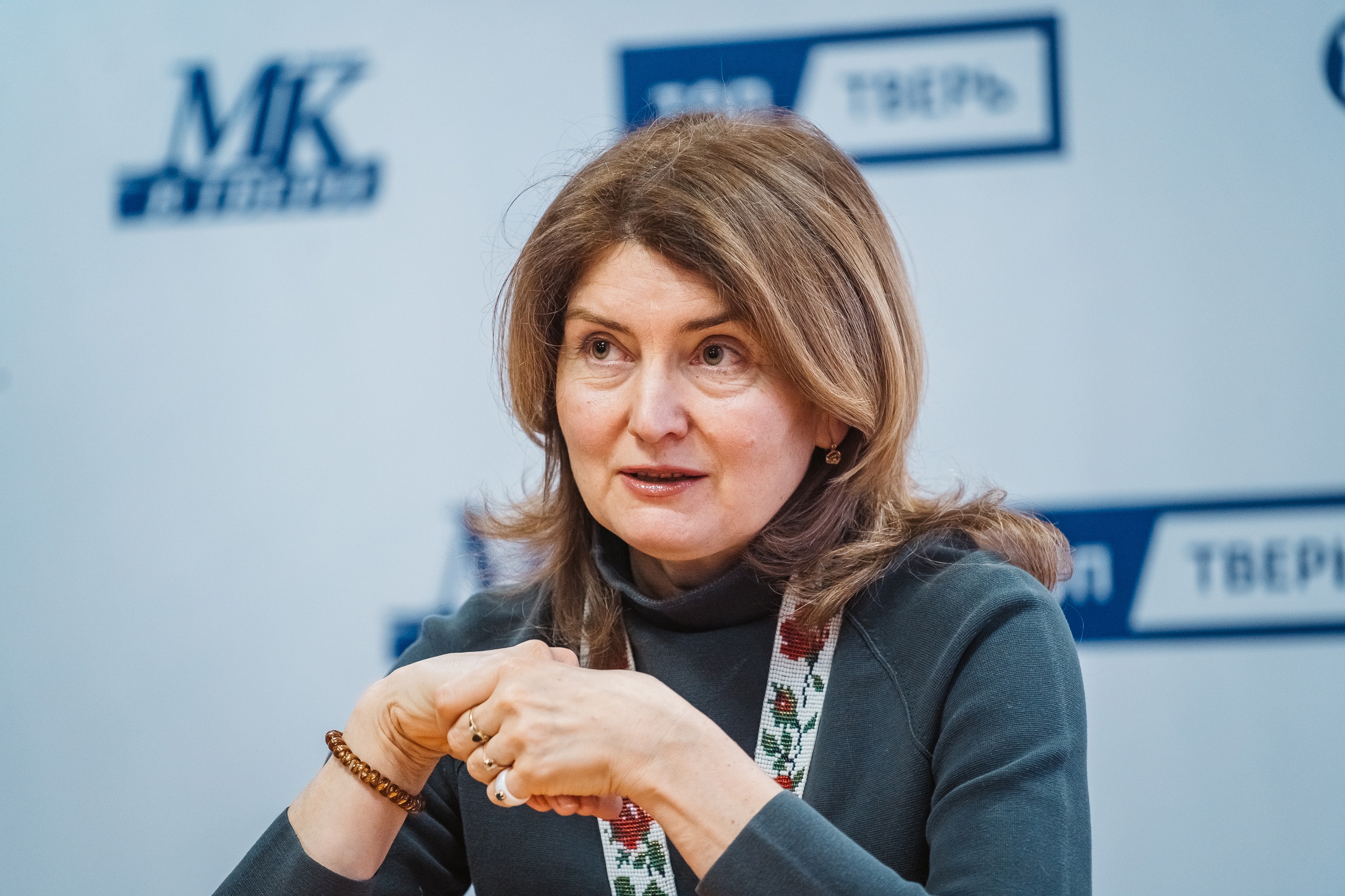 Тверской режиссер Олеся Шигина получила удостоверение доверенного лица кандидата в Президенты РФ Владимира Путина