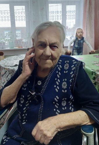 Игорь Руденя поздравил со 100-летием ветерана из Тверской области Зинаиду Белякову