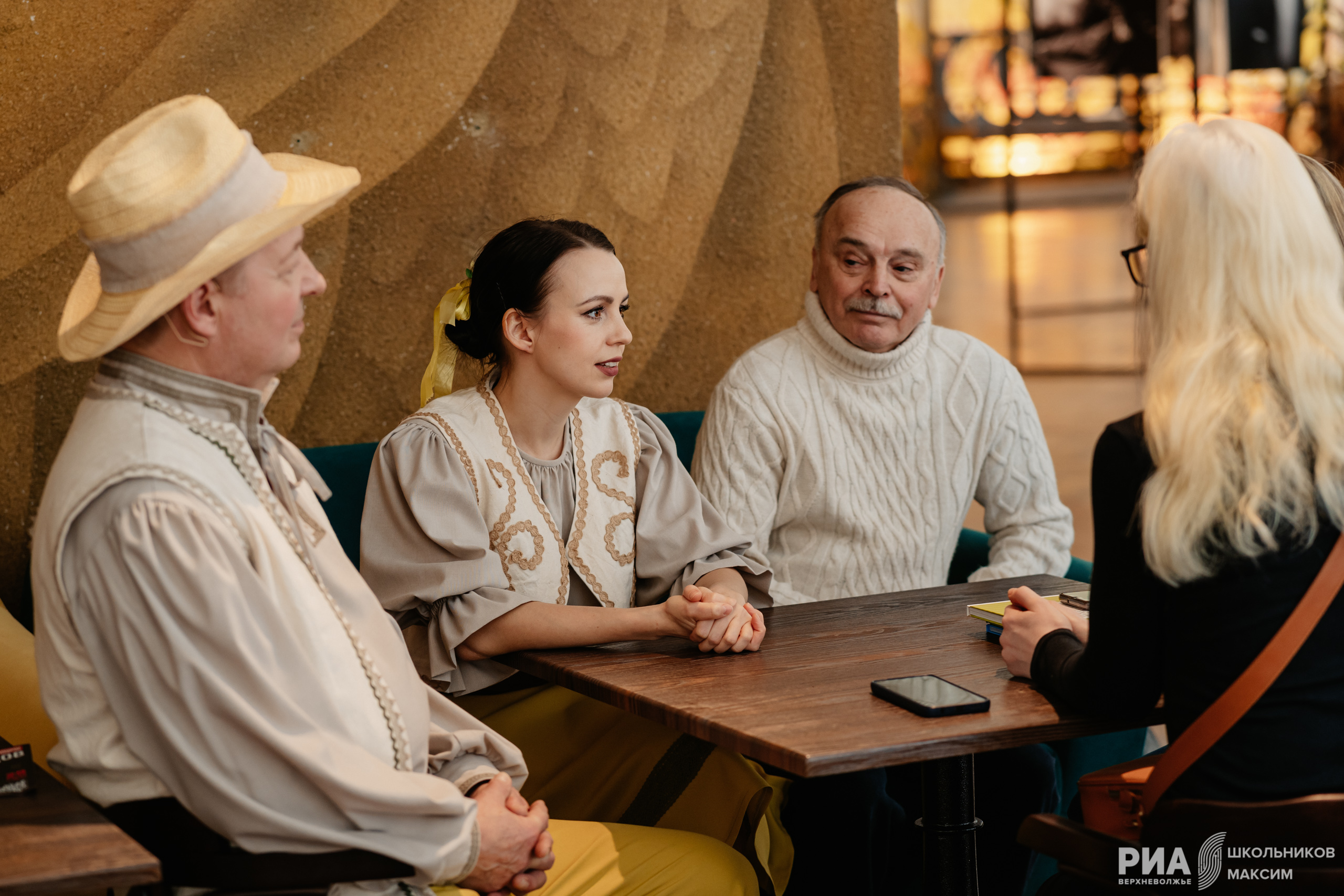 О настоящей дружбе: Тверской театр кукол представил обновлённый спектакль Аистёнок и Пугало