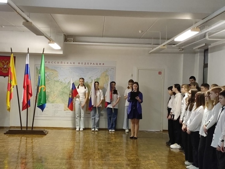 В одной из школ Андреаполя появилось первичное отделение «Движения первых» В одной из школ Андреаполя появилось первичное отделение «Движения первых»