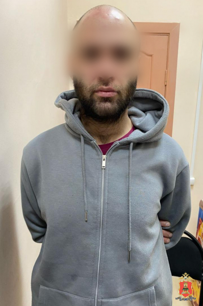 У жителя Осташкова полицейские изъяли 52 свертка с наркотиком