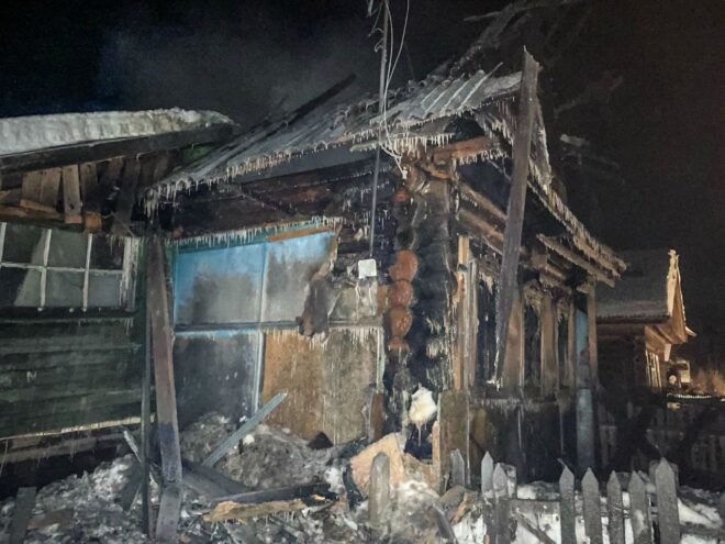 Молодая девушка погибла при пожаре в Тверской области Молодая девушка погибла при пожаре в Тверской области