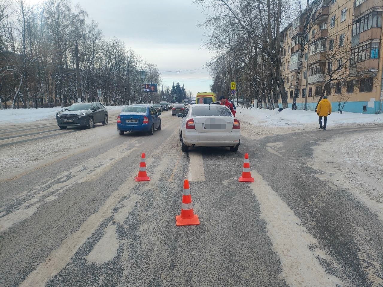 В Твери сбили 48-летнего мужчину В Твери сбили 48-летнего мужчину