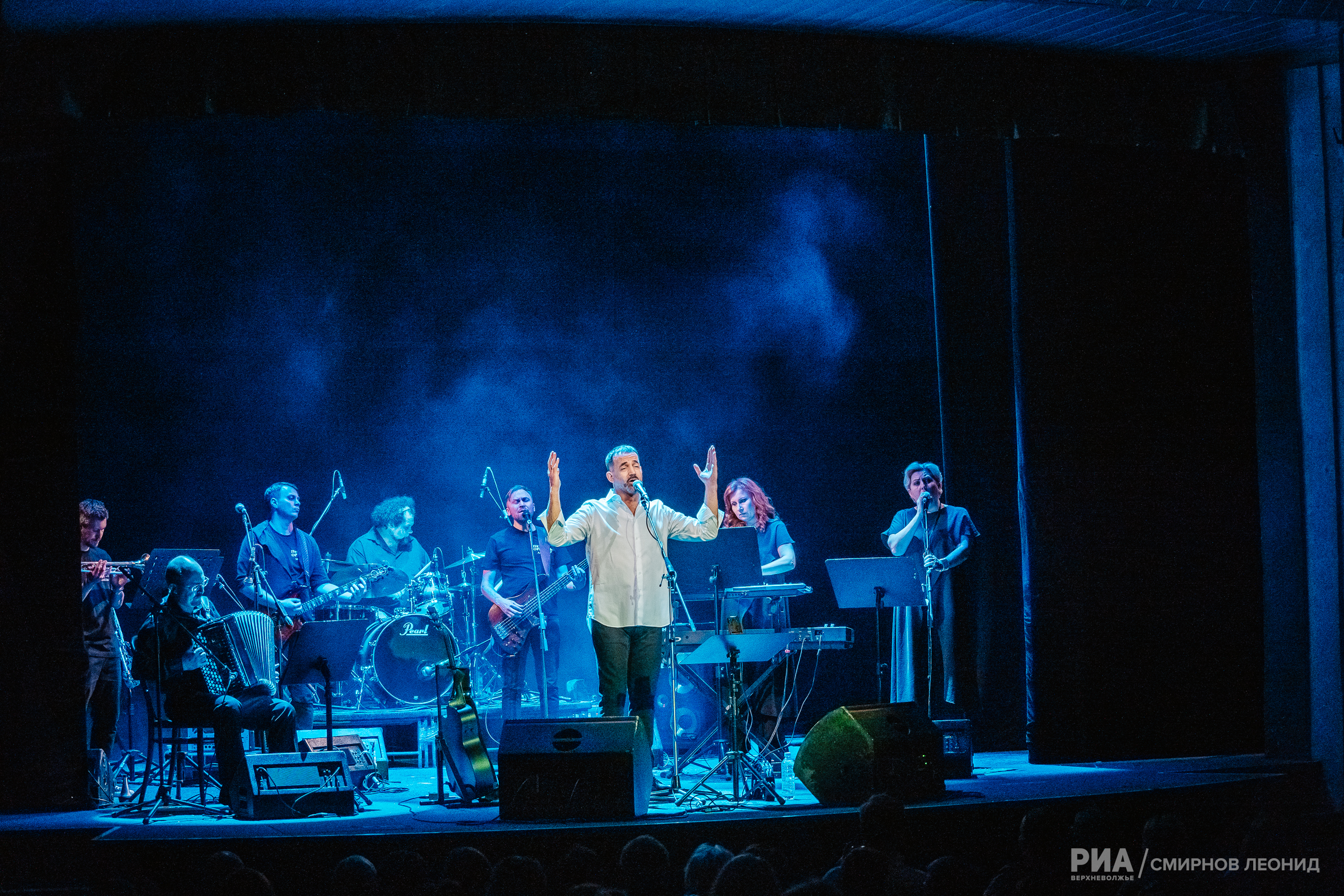 60. Вера. Семья. Отечество: В Твери прошёл юбилейный концерт Дмитрия Певцова