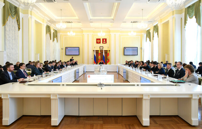 На заседании Правительства Тверской области рассмотрена госпрограмма в сфере демографии