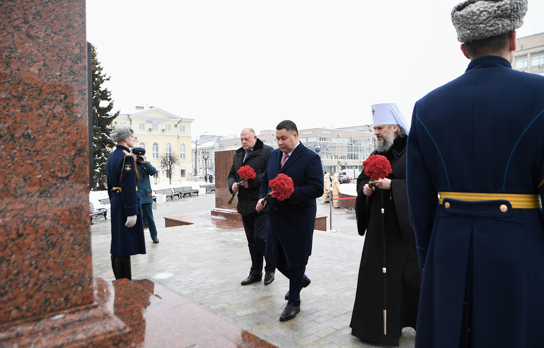 В Твери Игорь Руденя принял участие в торжественных мероприятиях в честь Дня защитника Отечества В Твери Игорь Руденя принял участие в торжественных мероприятиях в честь Дня защитника Отечества