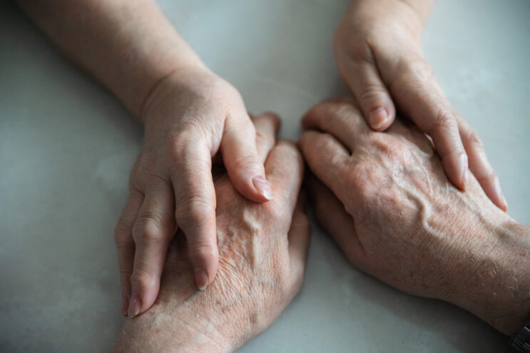 В Тверской области определят лучшего социального работница