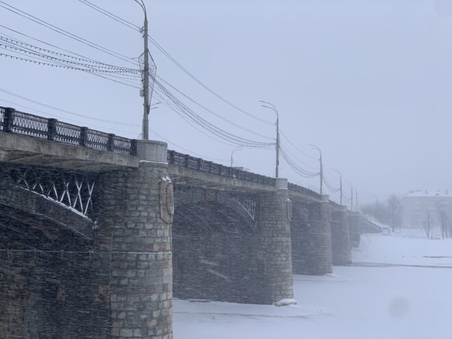 В пятницу в Тверской области ожидается небольшой снег В пятницу в Тверской области ожидается небольшой снег