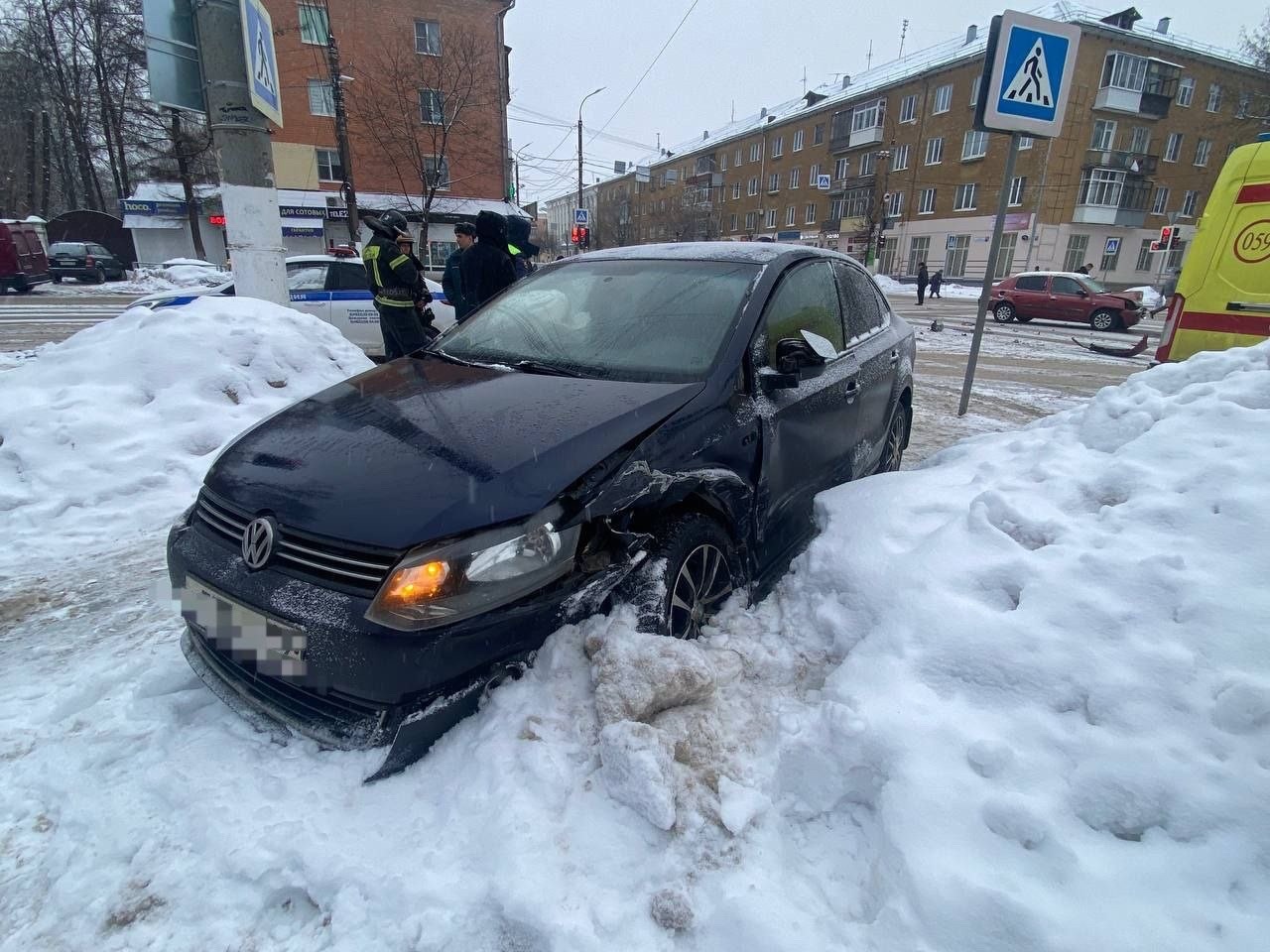 На Горького в Твери столкнулись две иномарки