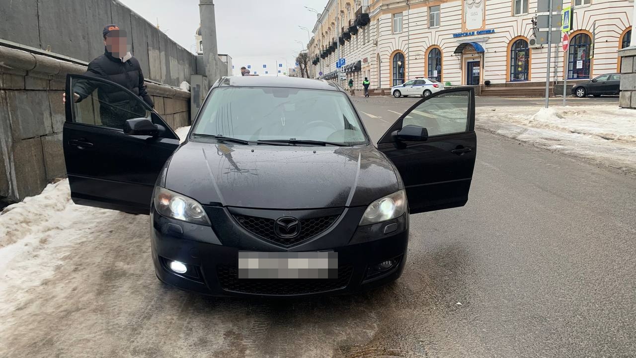 В Твери госавтоинспекторы растонировали 69 автомобилей В Твери госавтоинспекторы растонировали 69 автомобилей