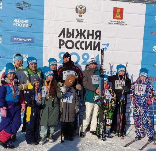 Пожилые лыжники из Конаковского округа заняли весь пьедестал