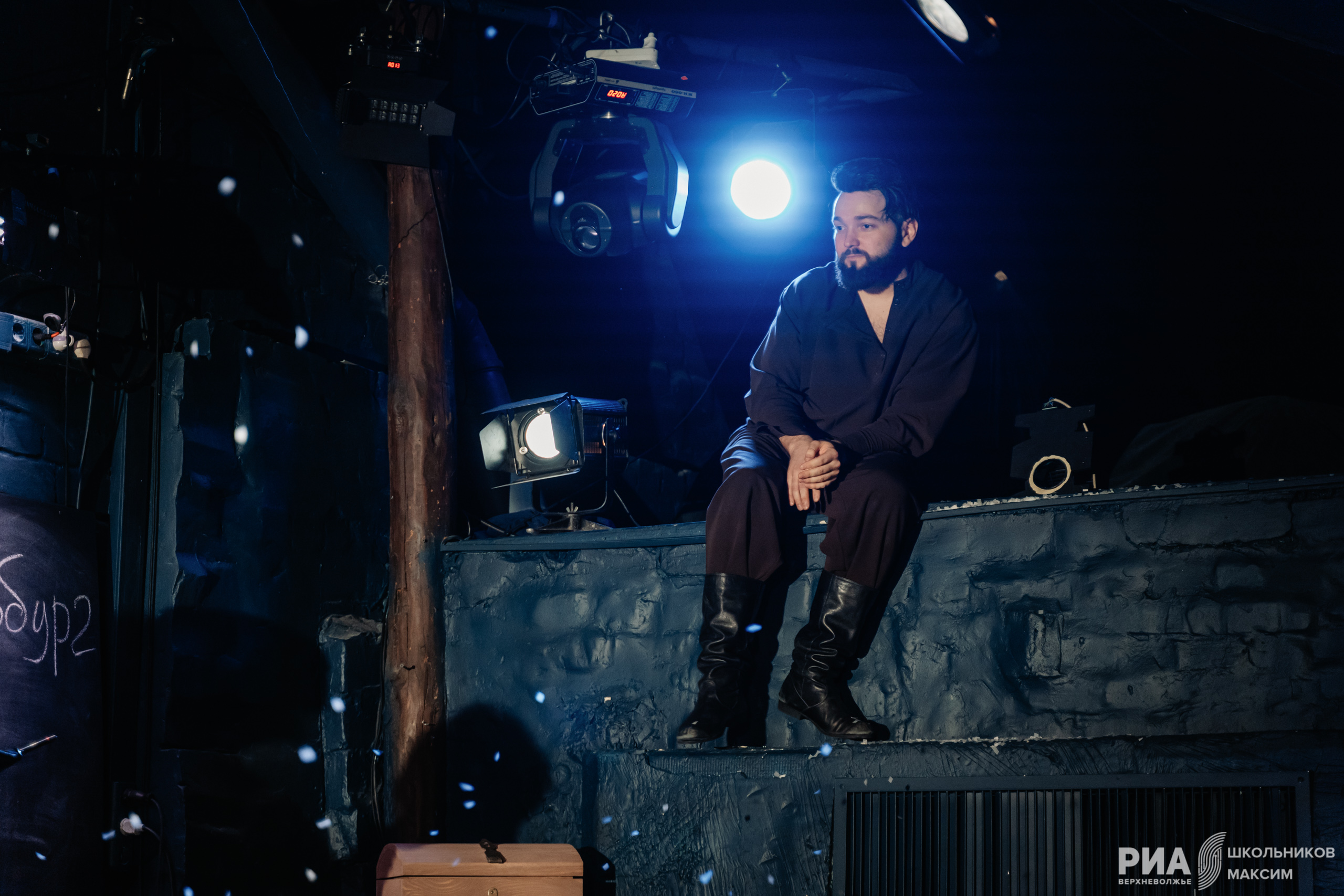 От истоков и до наших дней: Тверской ТЮЗ показал “Историю небольшого города”