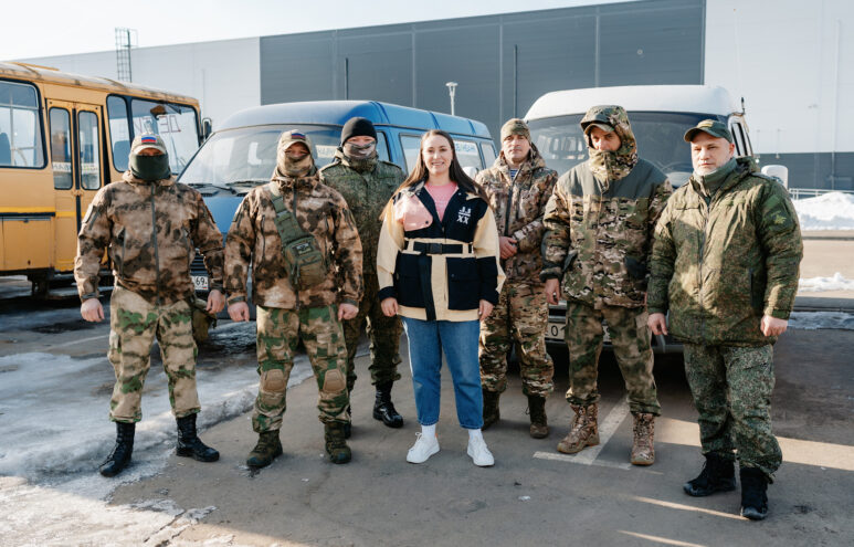 Тверской штаб «МыВместе» передал три автомобиля и необходимые бойцам вещи в зону проведения СВО