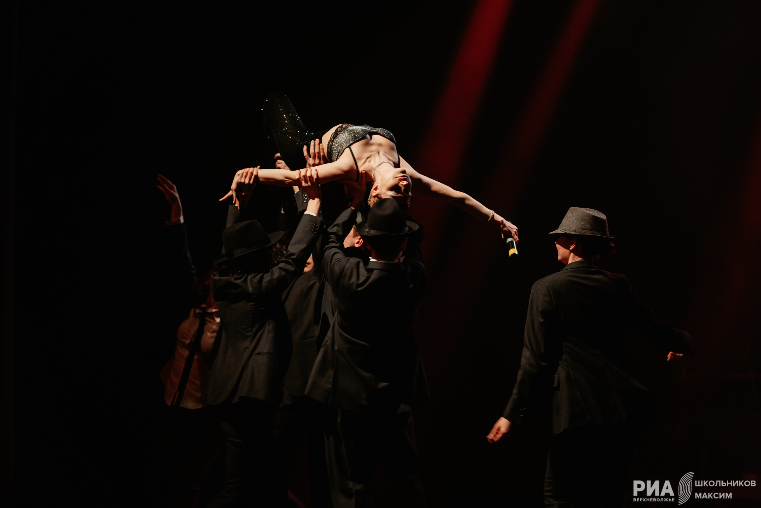 В Тверском ТЮЗе прошел концерт в честь дня театра В Тверском ТЮЗе прошел концерт в честь дня театра