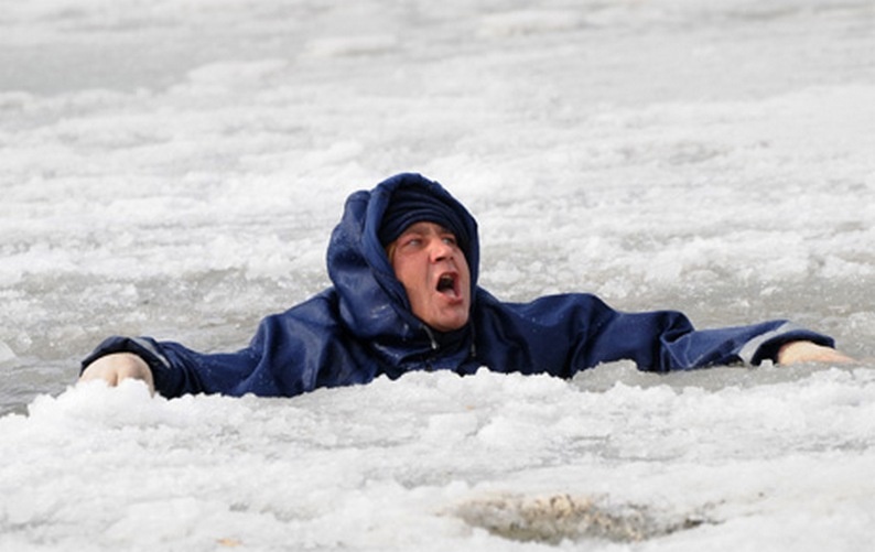 Жителей Тверской области предупредили об опасности льда на водоемах