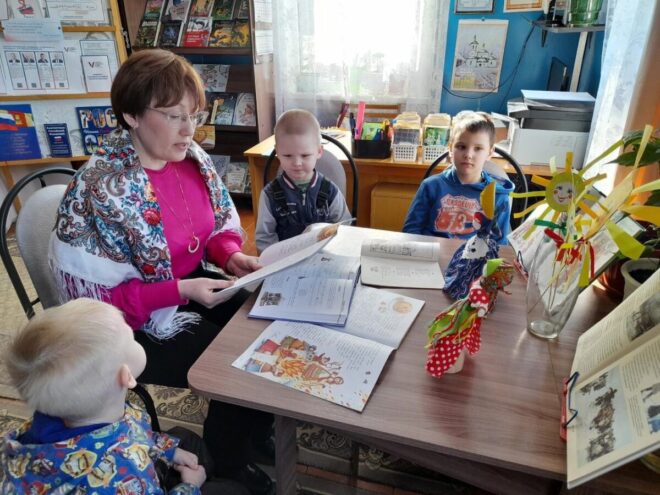 В Торопецком округе повсеместно отмечают Масленицу В Торопецком округе повсеместно отмечают Масленицу