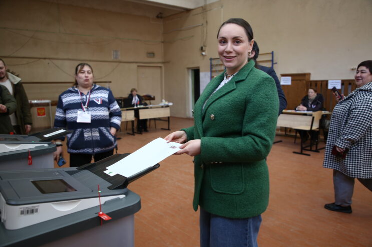 Юлия Саранова: Определяется судьба страны, с которой мы себя соотносим