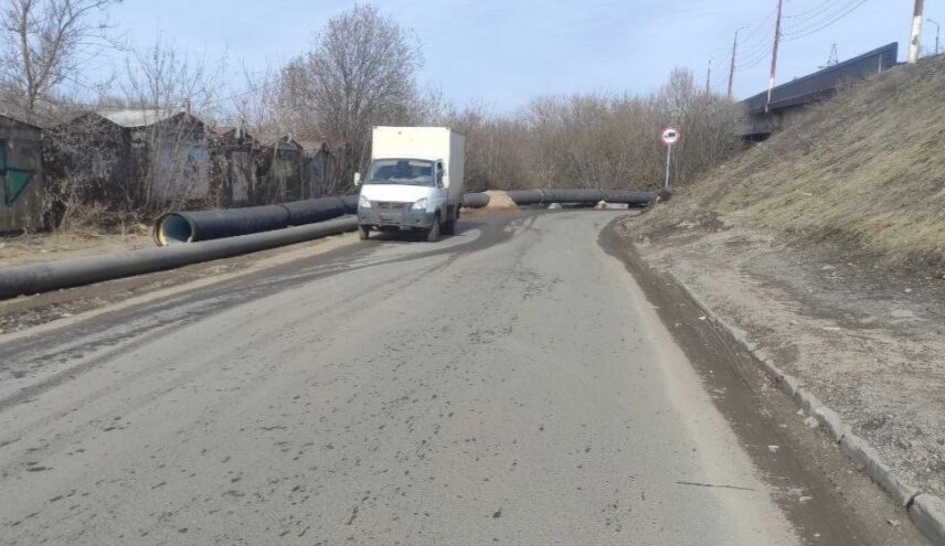 В Твери "Газель" наехала на подростка В Твери "Газель" наехала на подростка