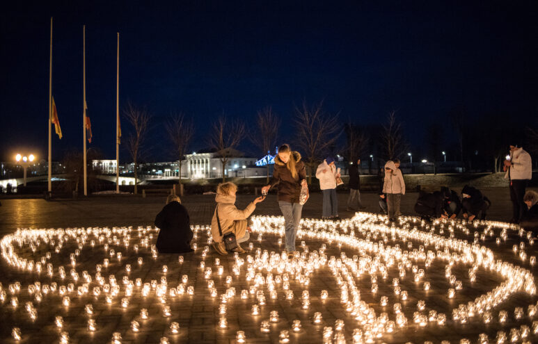 Президент Российской Федерации Владимир Путин объявил 24 марта днём общенационального траура: Тверская область скорбит вместе со всей страной