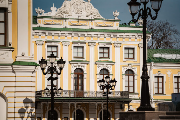 Школьников приглашают провести весенние каникулы в Тверском императорском дворце