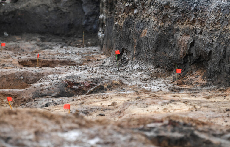 В Твери на территории кластера "Речной" ведутся археологические работы В Твери на территории кластера "Речной" ведутся археологические работы