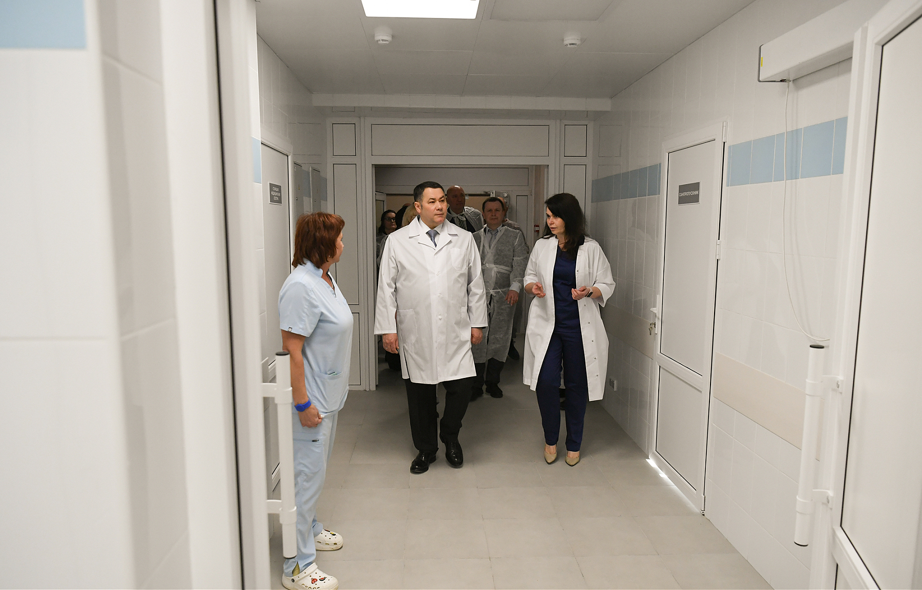Губернатор Игорь Руденя посетил отремонтированные подразделения городской больницы №6 Твери
