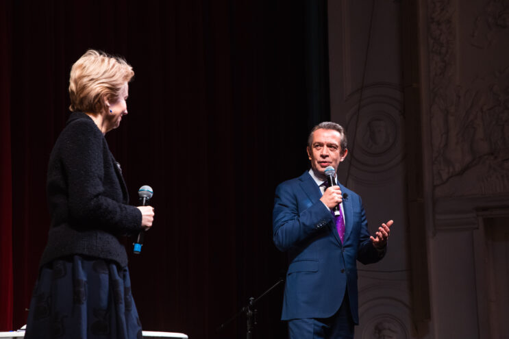 Театр - это про здесь и сейчас: Владимир Машков встретился с деятелями культуры Тверской области