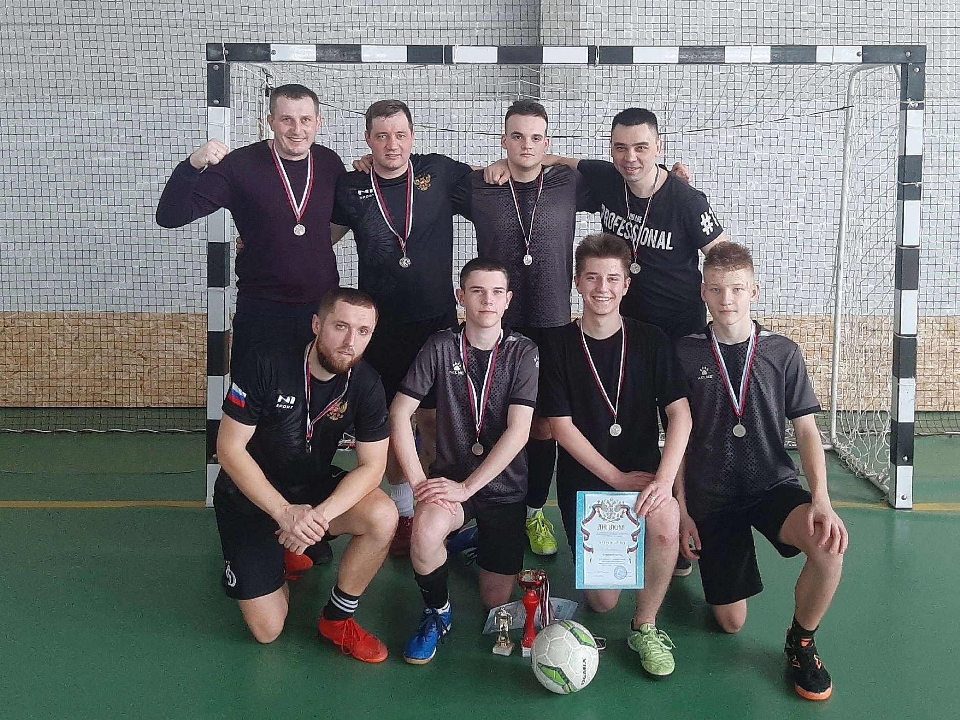 Нелидовские футболисты завоевали серебро Чемпионата Западнодвинского района